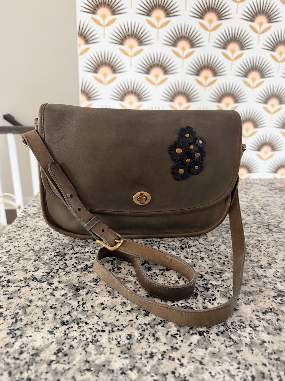 Altered Vintage Coach City Bag - Picture 3 of 10
